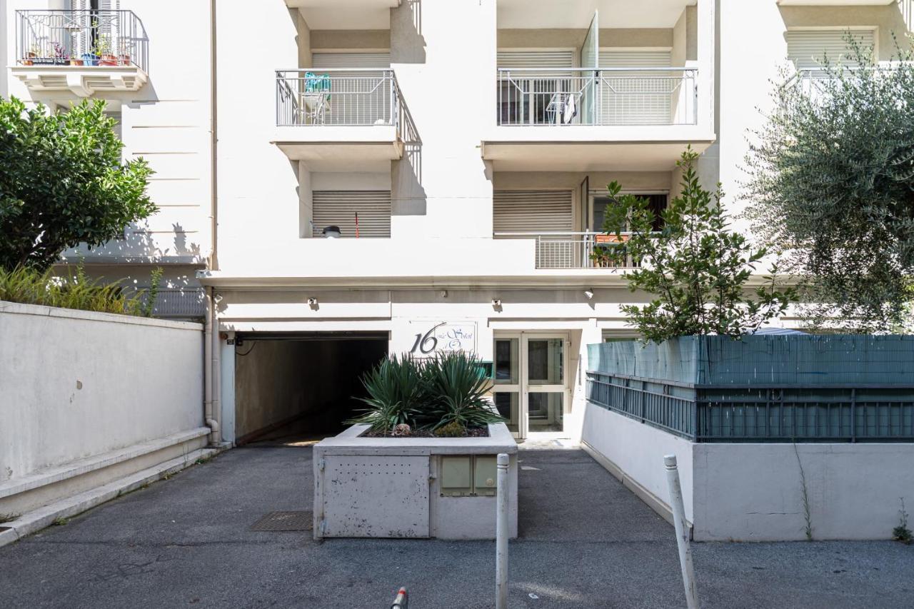 Appartement Comfortable 1 Bdr Downtown - Ac & Parking *